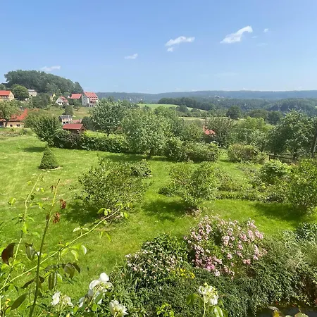 Apartamento Lindemann Weissig (Sachsische Schweiz-Osterzgebirge)